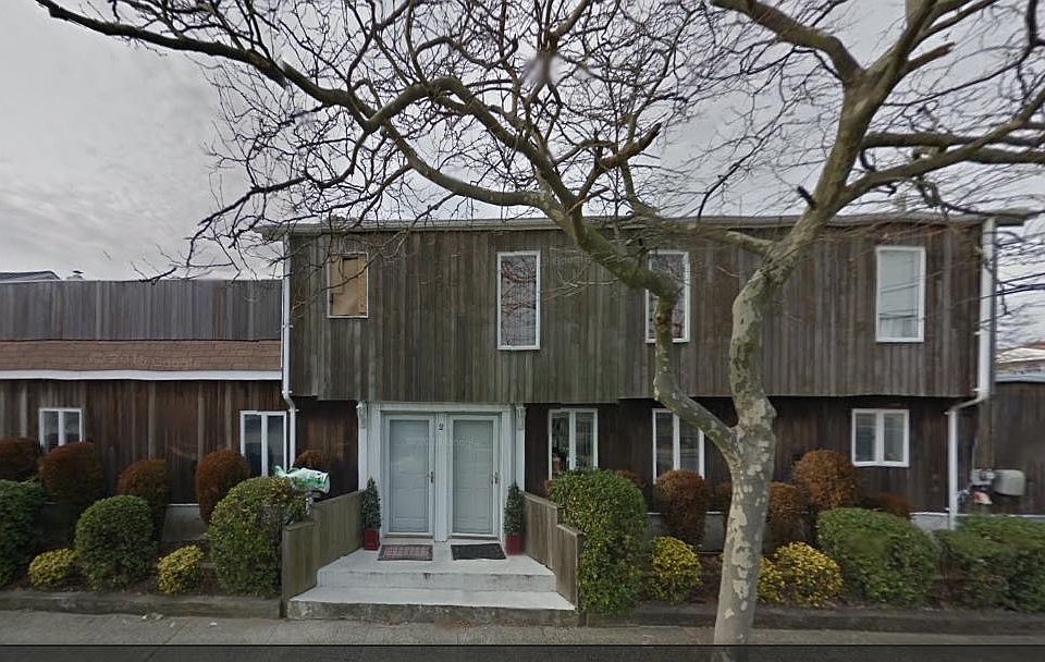 1st image of 2 Pinehurst St #1
