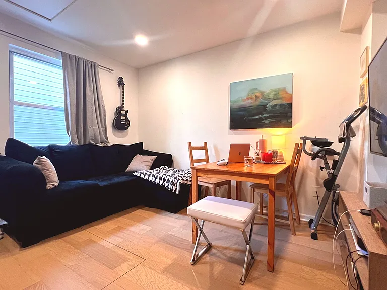 1126 Oneil St #B — Photo 3