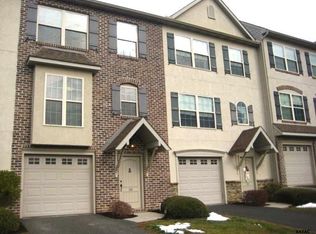 130 Valley Dr, Red Lion, PA 17356