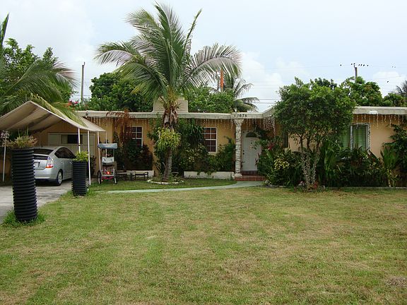 5th image of 1675 NE 168th St
