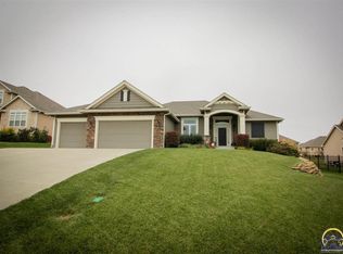 4017 SW Royal Ln, Topeka, KS 66610