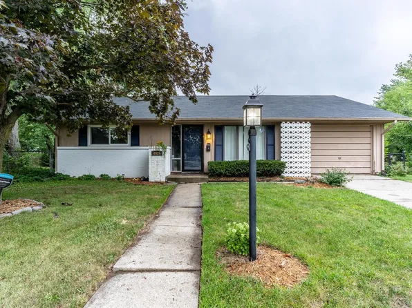 6924 Palmetta Ct, Fort Wayne, IN 46825