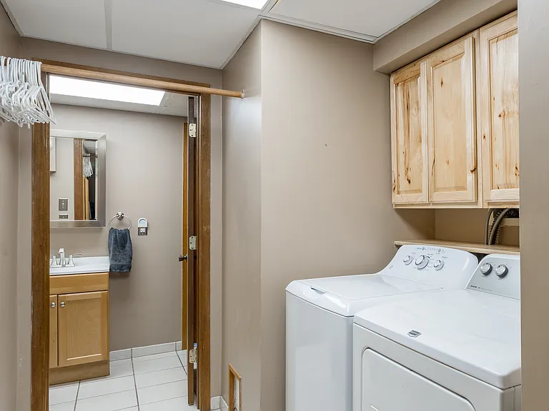 8717 Demontreville Trl N — Photo 15