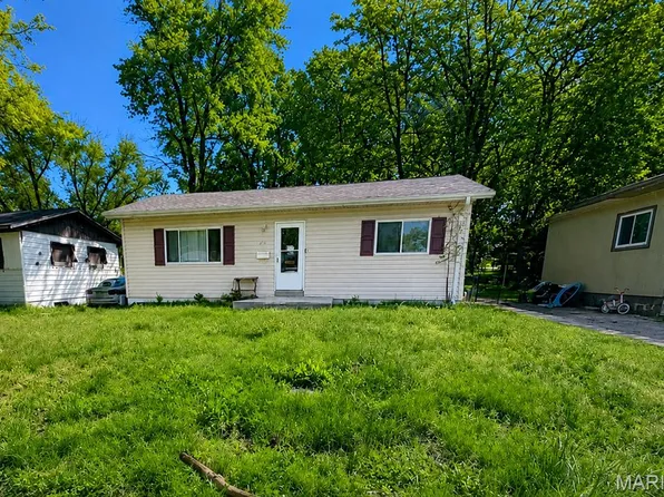10512 Earl Dr, Saint Louis, MO 63136