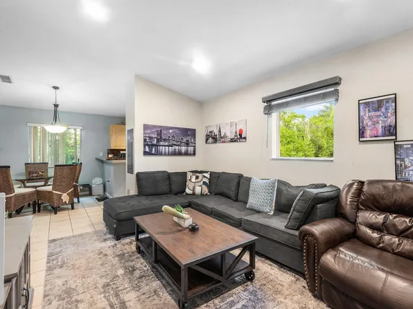 3504 Briar Bay Boulevard #206, West Palm Beach, FL 33411