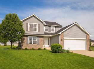 38218 Overlook Ct, North Ridgeville, OH 44039