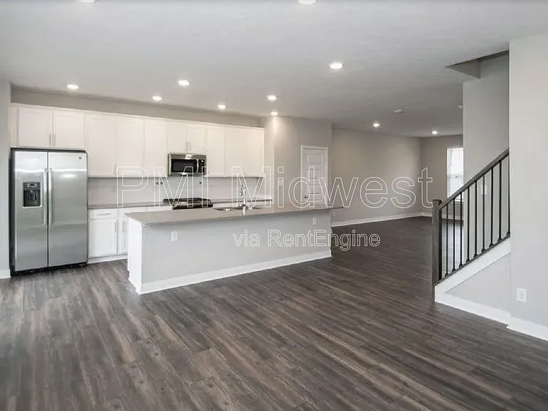 7276 Zanesville Rd — Photo 13