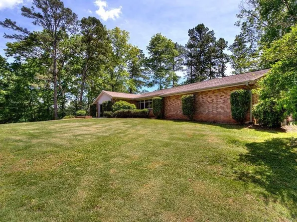 67 Polk Ln, Dallas, GA 30132