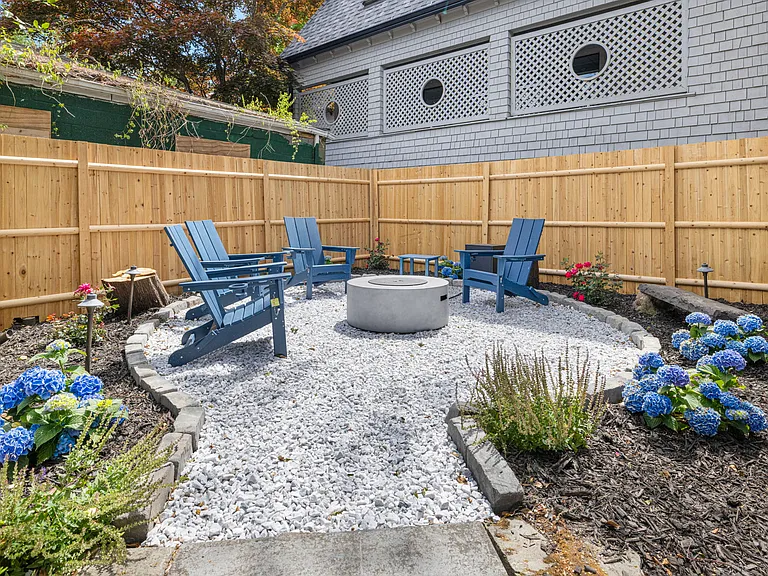 5 Tews Ct — Photo 31