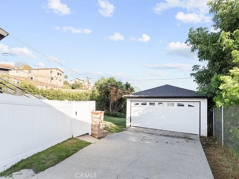1192 Stringer Ave — Photo 15