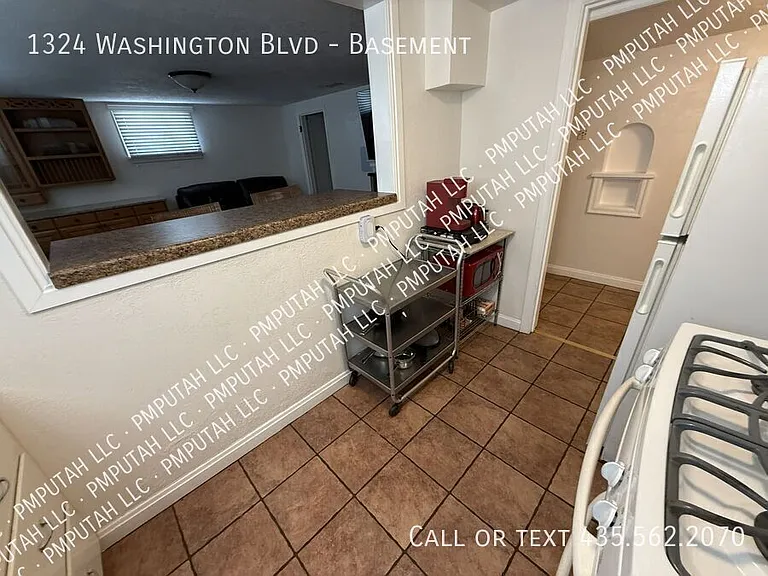 1324 Washington Blvd #BASEMENT — Photo 16