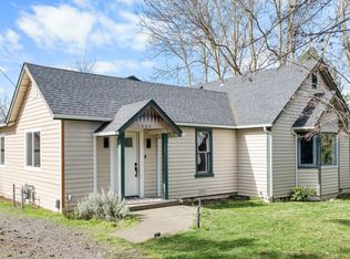 1334 Lawnridge St, Medford, OR 97504