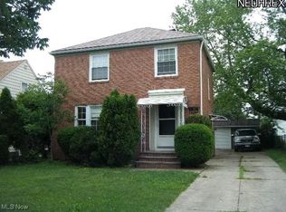 21271 Tracy Ave, Euclid, OH 44123