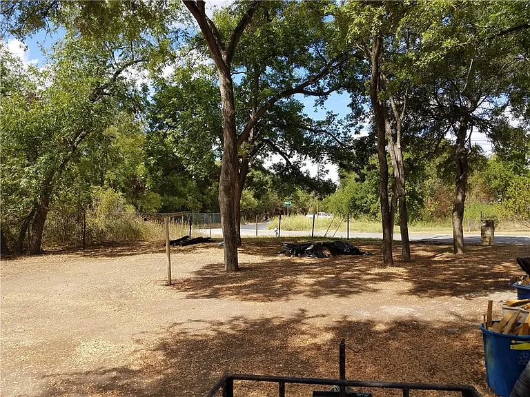 5405 Hudson St — Photo 4