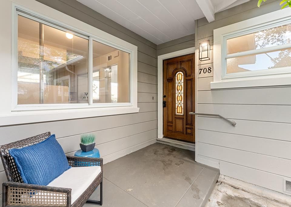 1st image of 708 Laurel Ave