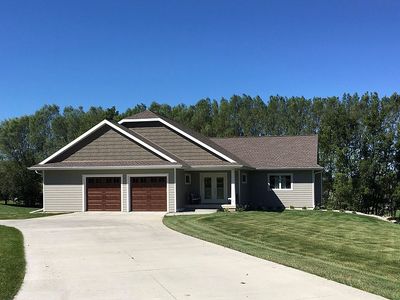 898 Dix St, Columbus, WI, 53925