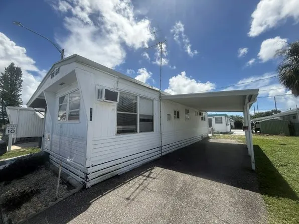 4125 Park St N #408, Saint Petersburg, FL 33709