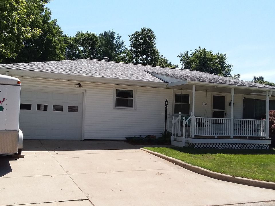 Great home  - 308 N. Parker