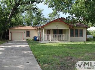 211 E 7th St, Lancaster, TX 75146