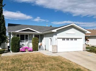 4514 S 54a Avenue Cres, Innisfail, AB T4G1X8