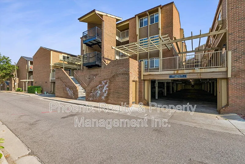 3009 Madison Ave #K-422