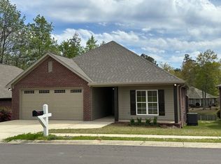 188 Redfern Trl, Petal, MS 39465