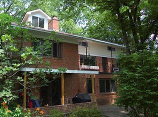 5520 Spruce Tree Ave, Bethesda, MD 20814