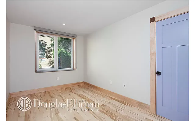 Rented by Douglas Elliman | media 13