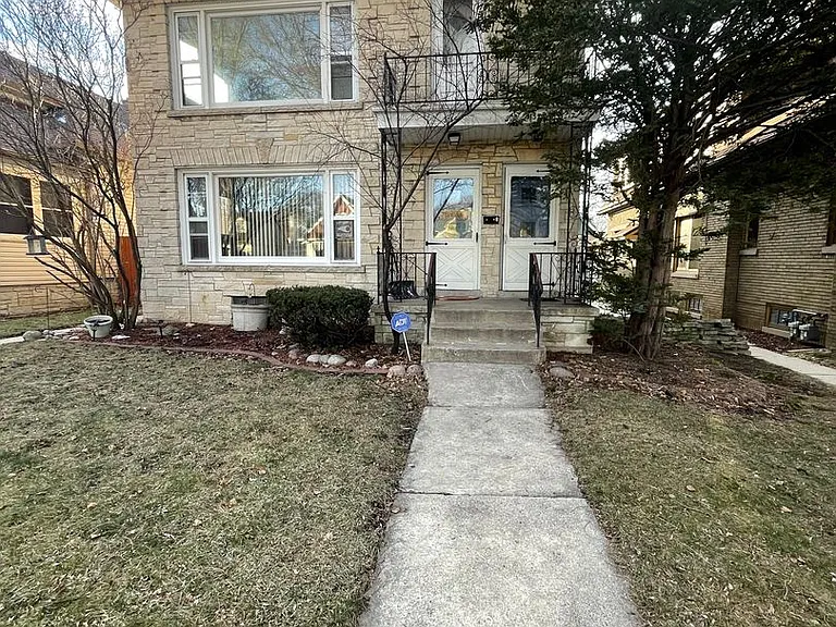 3155 N 52nd St — Photo 19