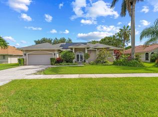 13869 Sheffield St, Wellington, FL 33414