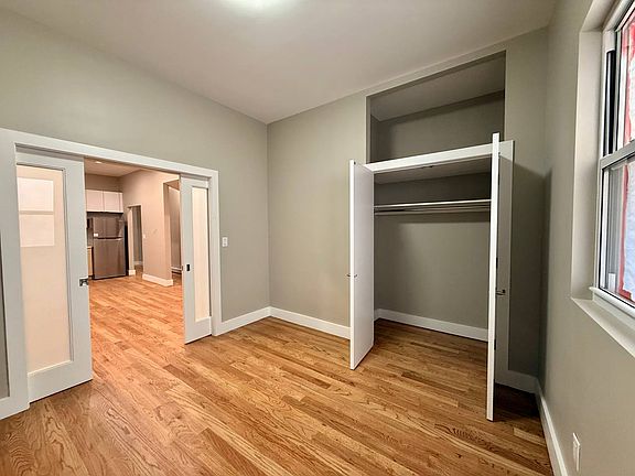 4th image of 814 Macdonough St APT 1