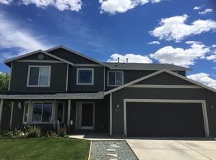 407 Satus Pl, Moxee, WA