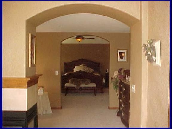 Master Bedroom & Bath