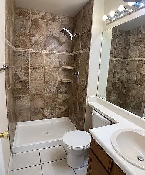 8773 Bellcove Cir — Photo 15