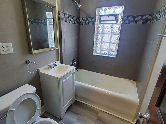 3rd image of 1537 S 62nd St #1535