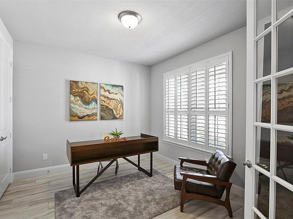 4th image of 2633 Marble Creek Dr