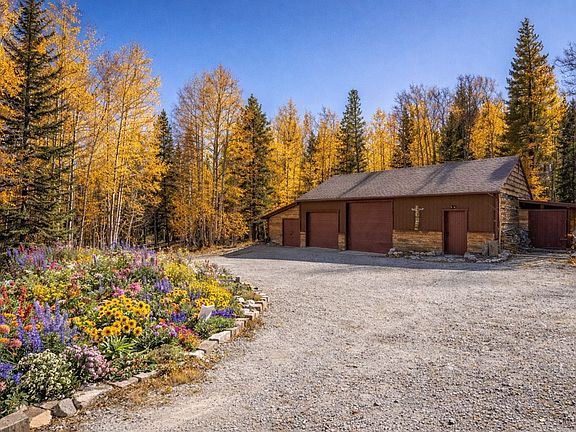 3rd image of 495 Edgewood Rd