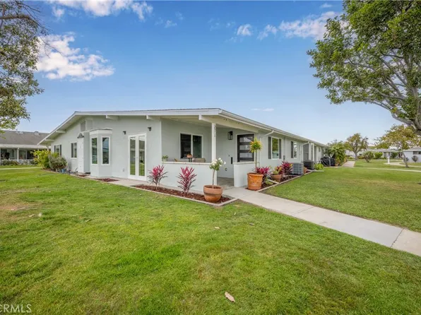 1301 Skokie M 3 Rd #27L, Seal Beach, CA 90740