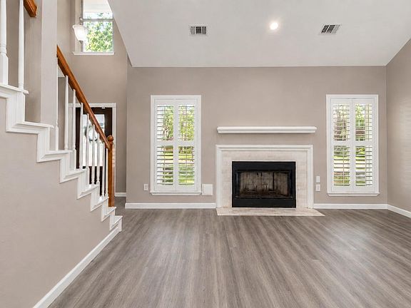 5th image of 16411 Wellers Way