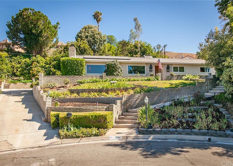 1st image of 1784 Sonora Ave