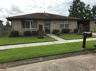 2717 Blanchard Dr, Chalmette, LA 70043