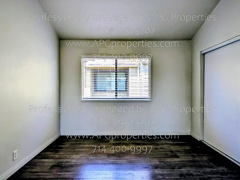 5477 Twin Lakes Dr — Photo 14