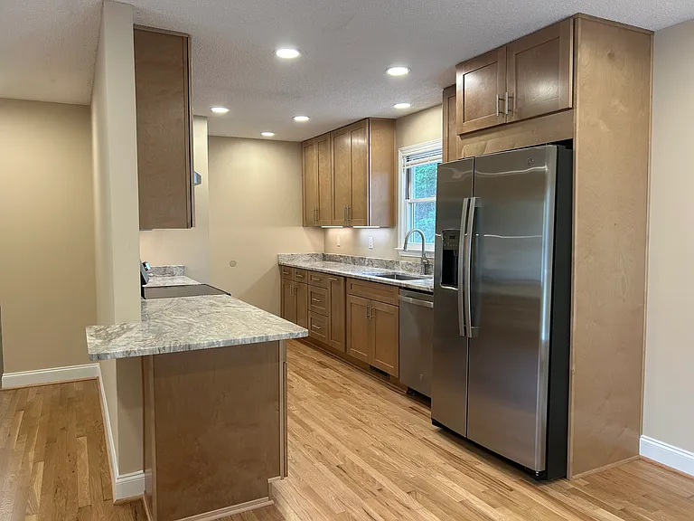 133 Clemson St — Photo 5