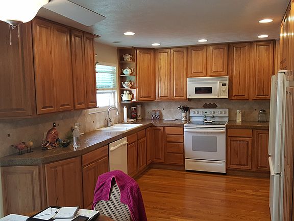 3rd image of 14223 E Marina Dr