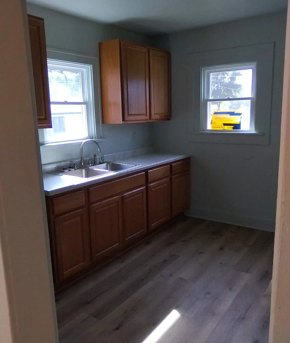 2 bed, 816 sqft, $1,350 — Photo 3