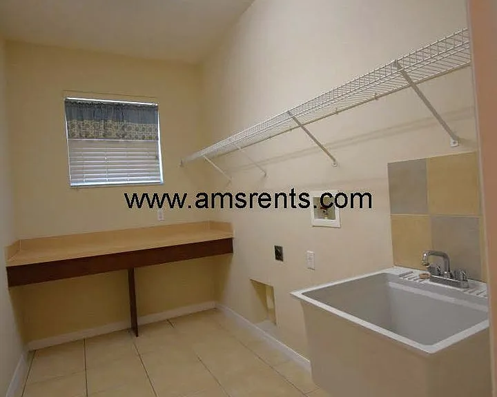 13157 Paloma Dr — Photo 32