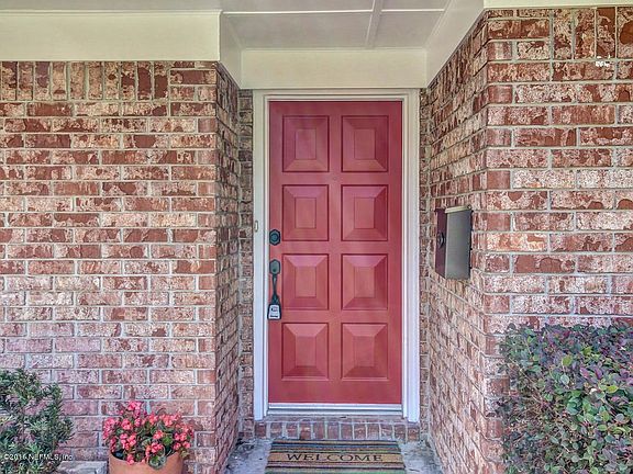 Beautiful welcome entry porch