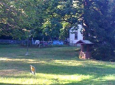 2nd image of 4813 Elsie St