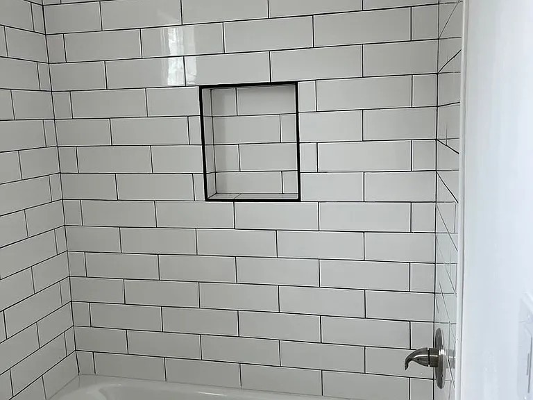 255 S Avenue 55 — Photo 11