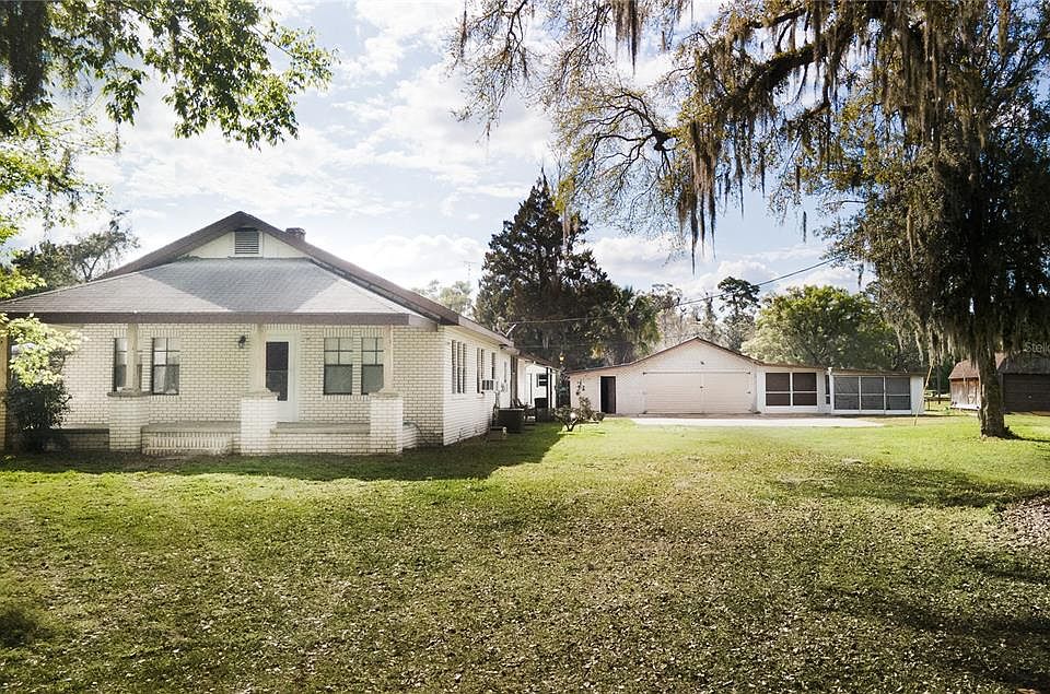 1st image of 4124 NW 19th Ave
